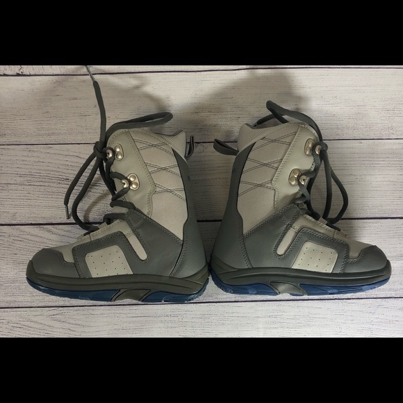 Burton Size 2 Moto Grey - Picture 5 of 6